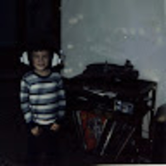 Meet your Posher, Lawrence - Picture 1 of 1